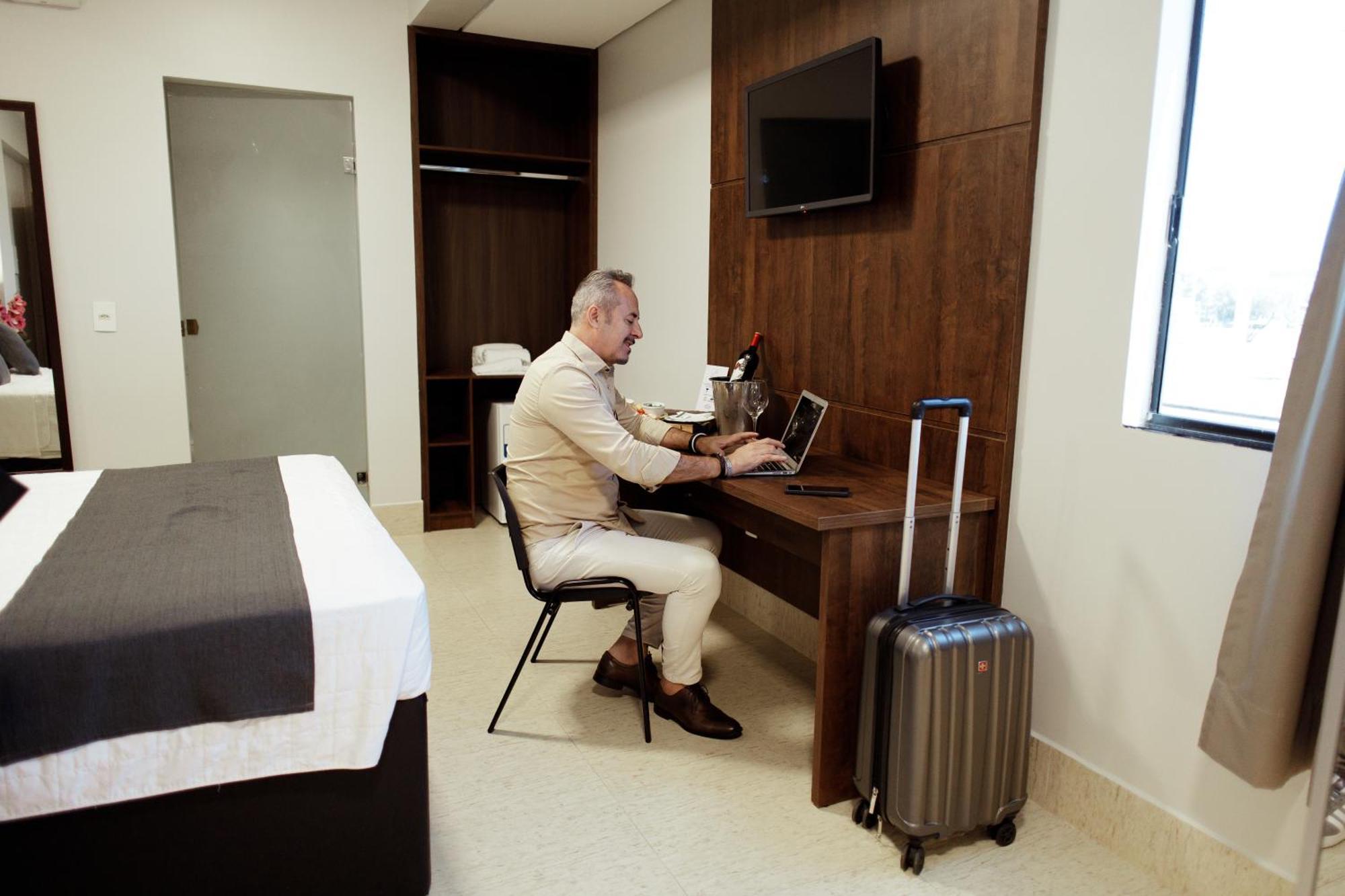 Roma Hotel By H Hoteis - Airport Brasília Eksteriør billede